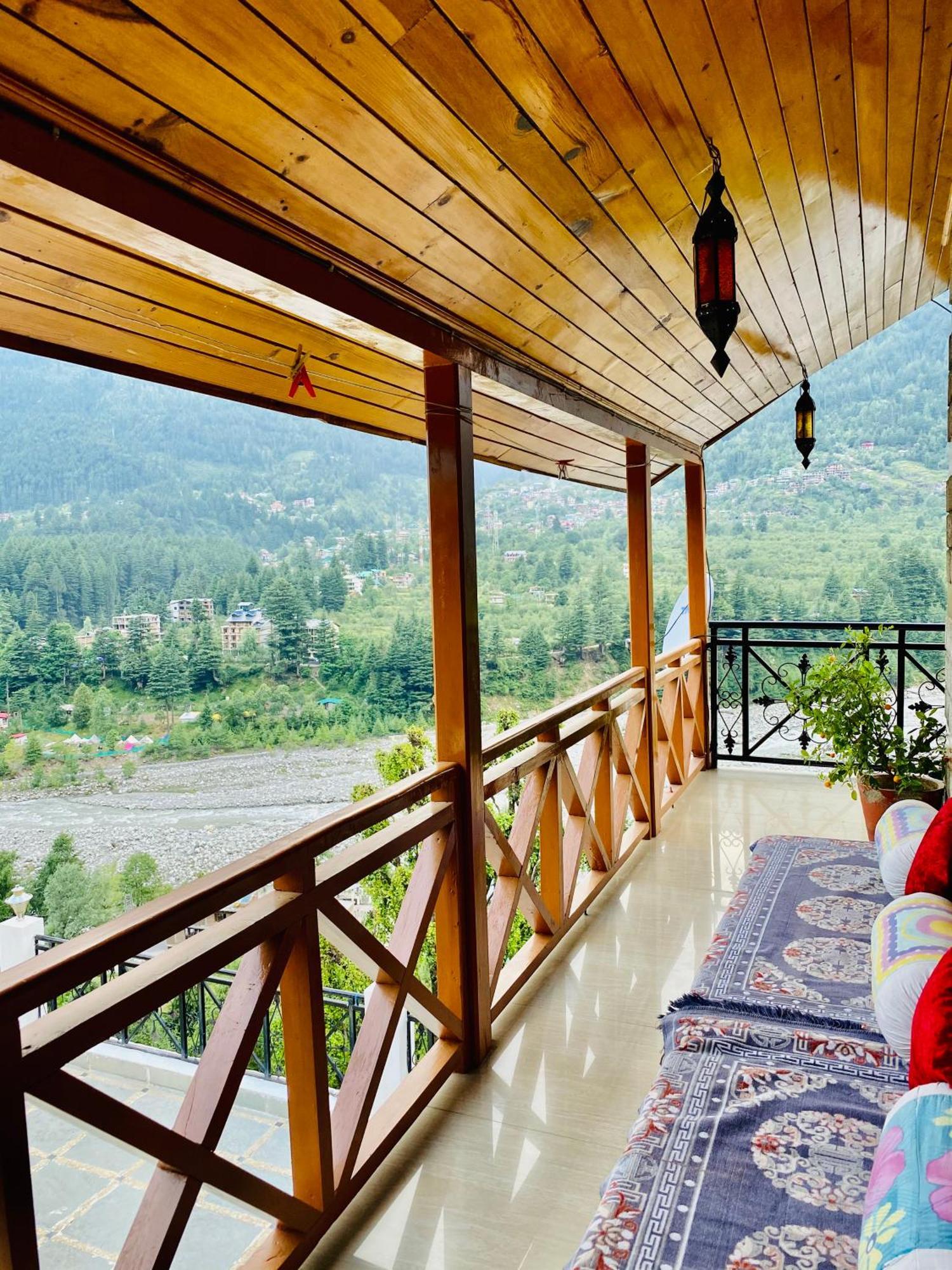 Snow Clad Riverview Hotel & Resort, Manali Exterior foto