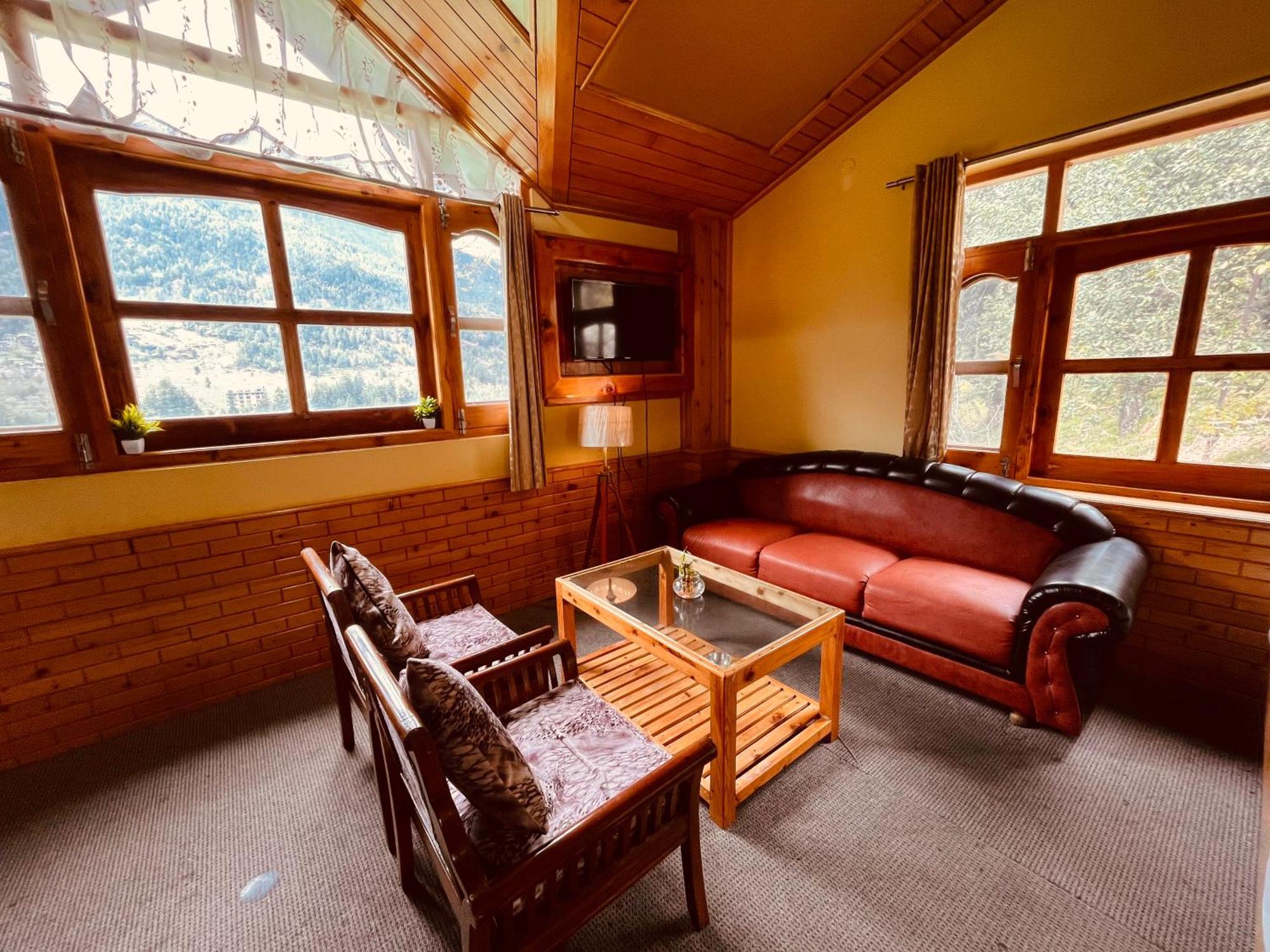 Snow Clad Riverview Hotel & Resort, Manali Exterior foto