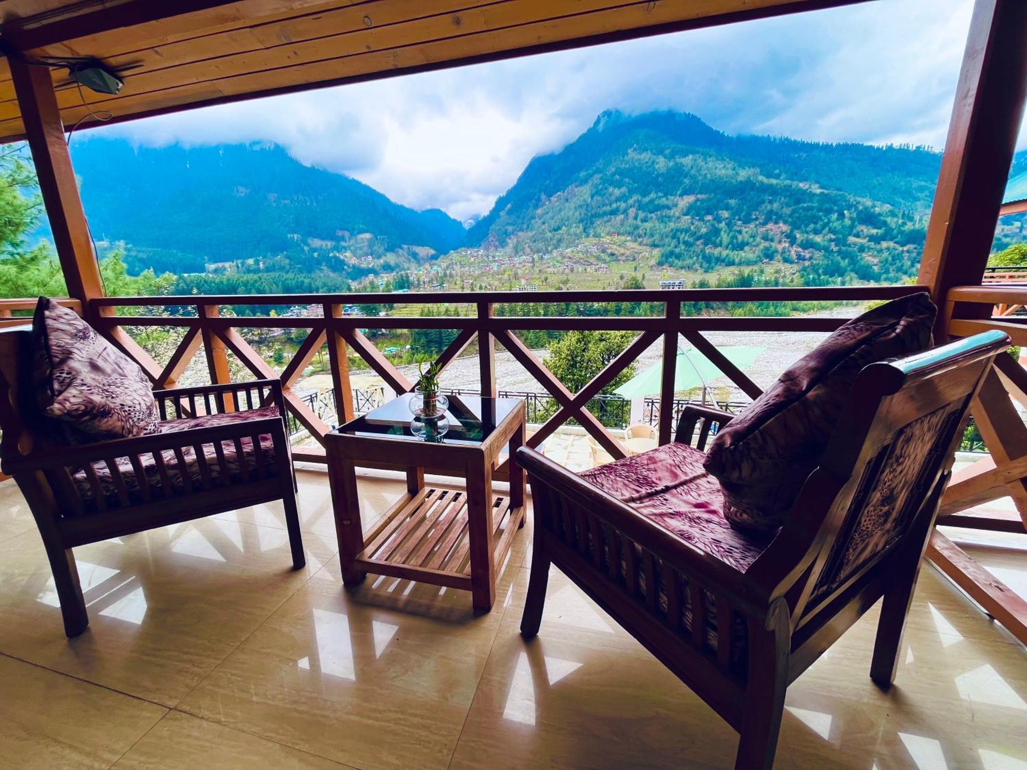 Snow Clad Riverview Hotel & Resort, Manali Exterior foto